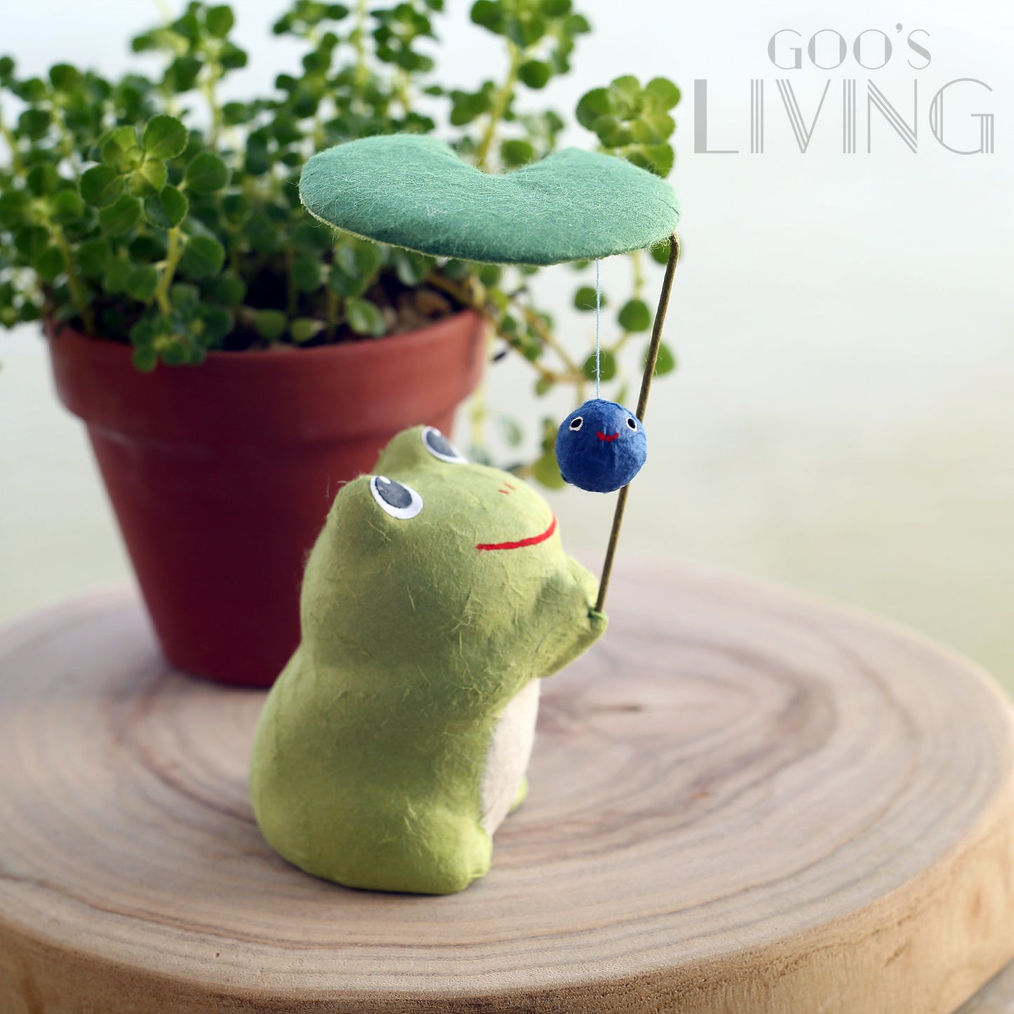 RYUKODO 和紙製荷葉蛙