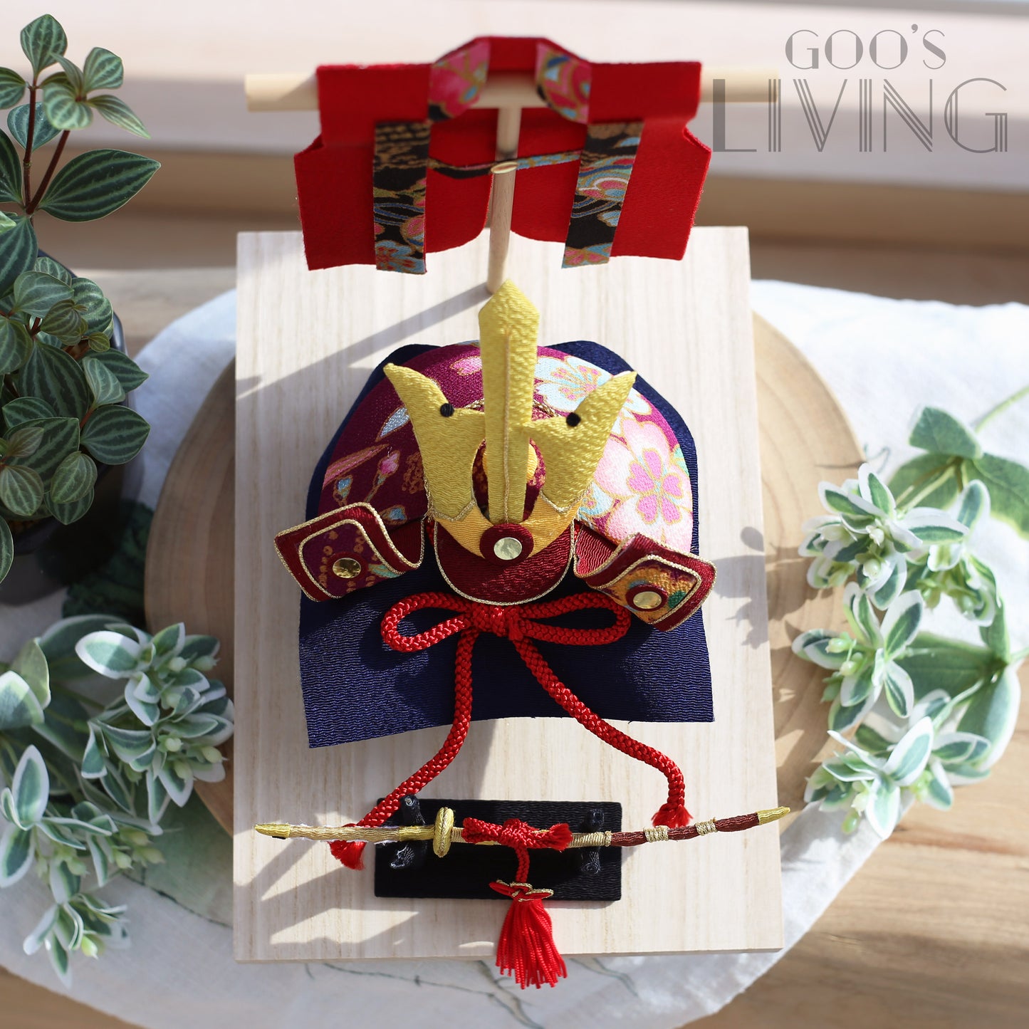 縐紗製 白木台旗幟頭盔