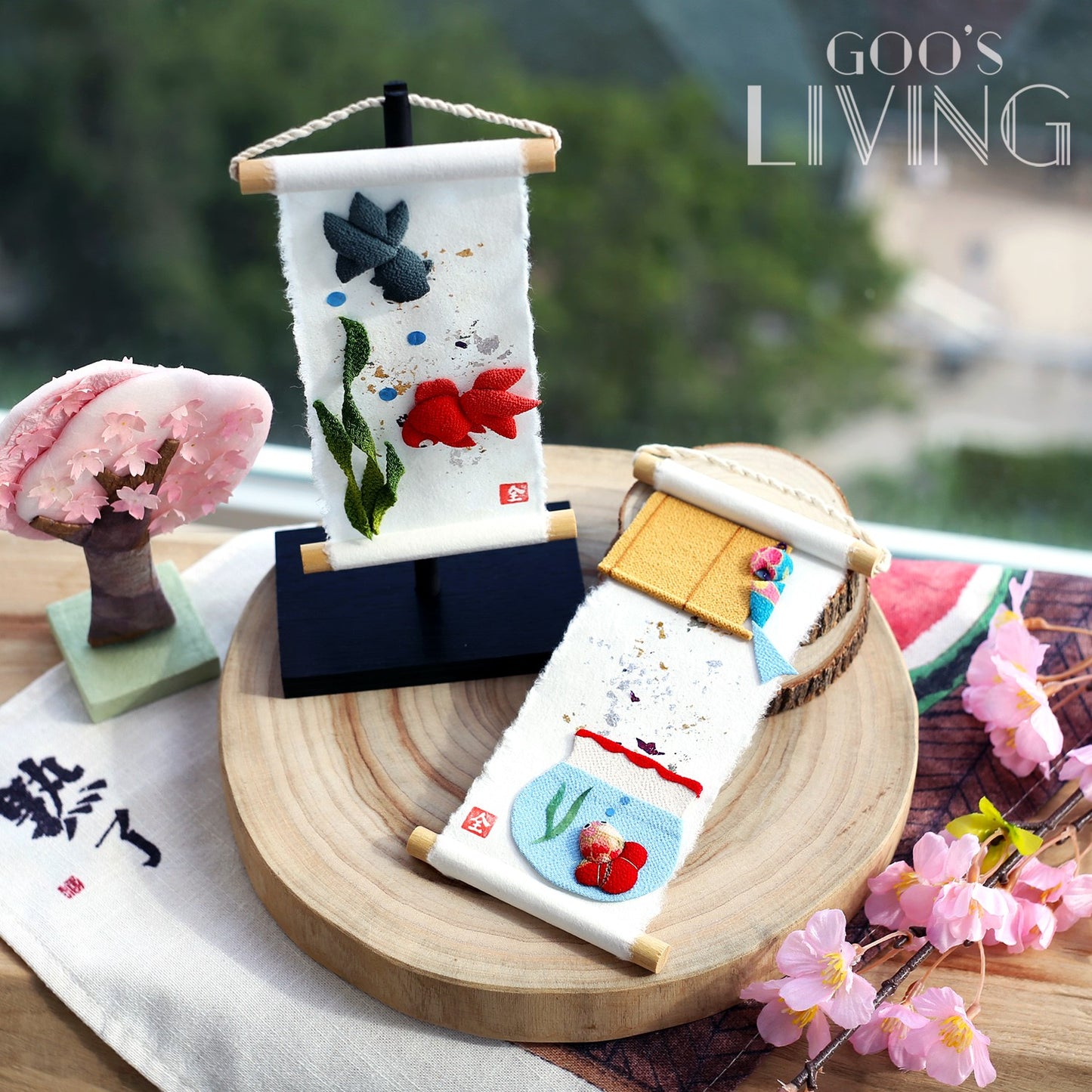 夏日金魚 金銀箔小掛軸