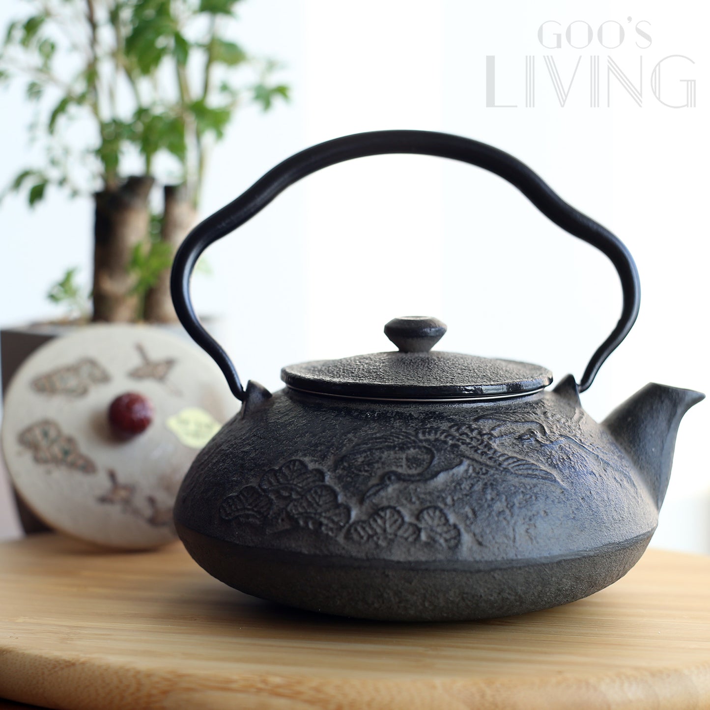 西川貞三郎 金銀彩鶴鐵瓶急須