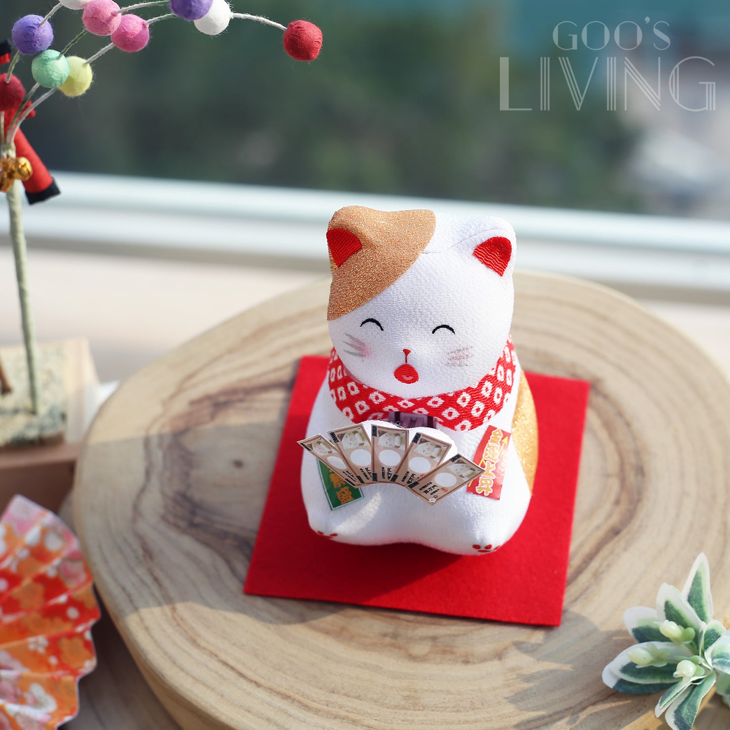 RYUKODO 太陽能搖擺招財貓