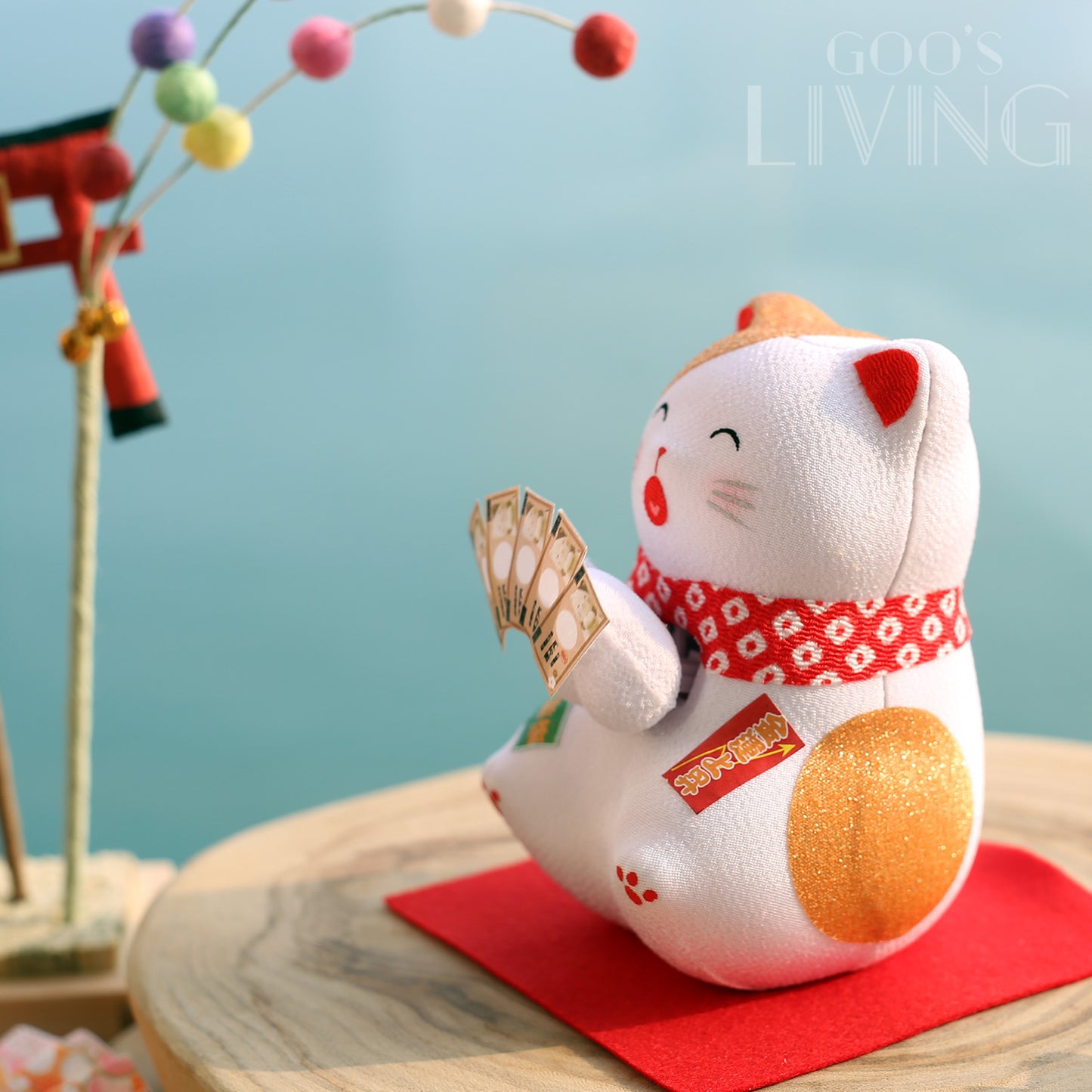 RYUKODO 太陽能搖擺招財貓